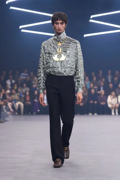 Look 35